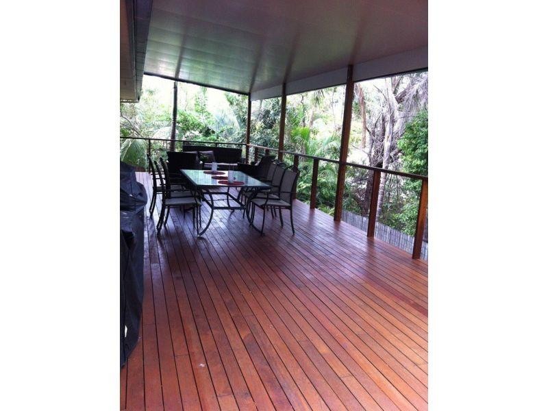 1 Driftwood Drive, Castaways Beach QLD 4567