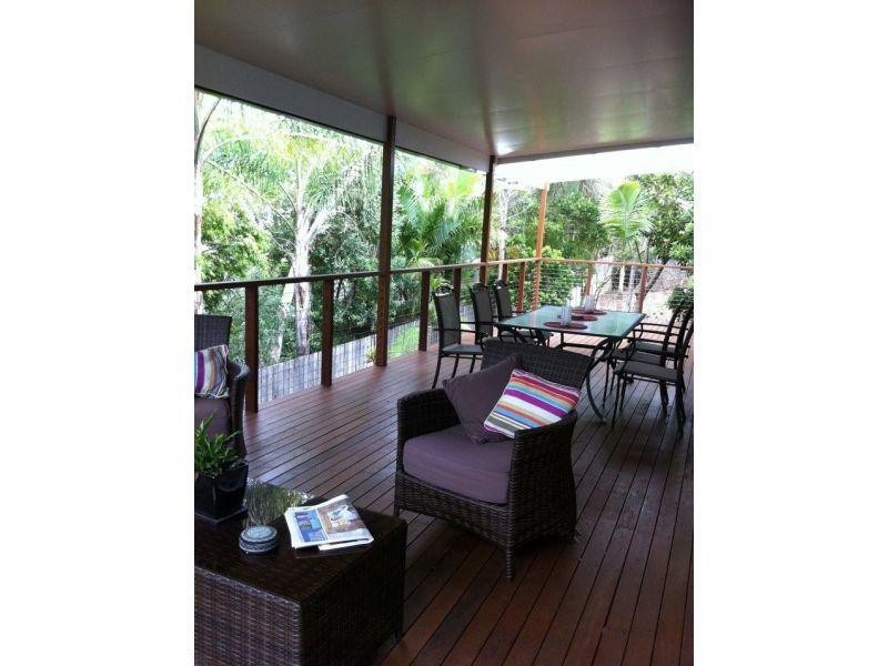 1 Driftwood Drive, Castaways Beach QLD 4567