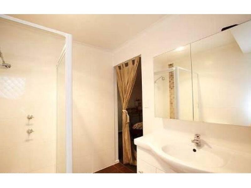1 Driftwood Drive, Castaways Beach QLD 4567