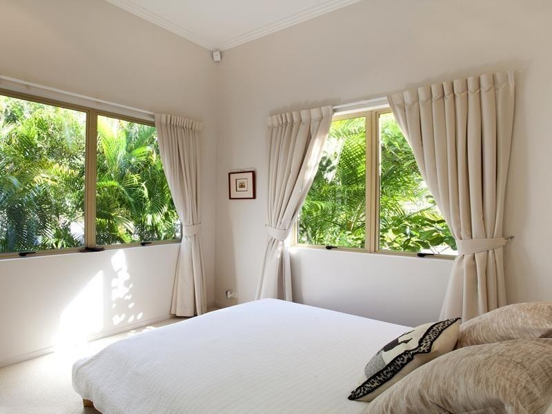 2/11 Hilton Esplanade, Noosaville QLD 4566