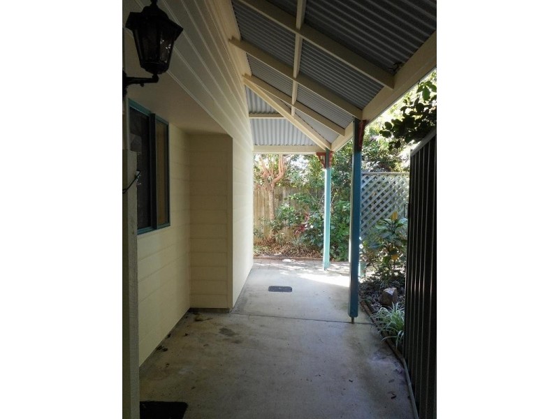 13/15 The Cockleshell, Noosaville QLD 4566