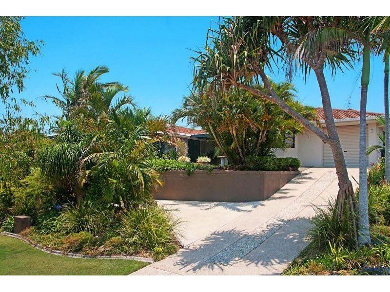 43 Lorilet St, Peregian Beach QLD 4573