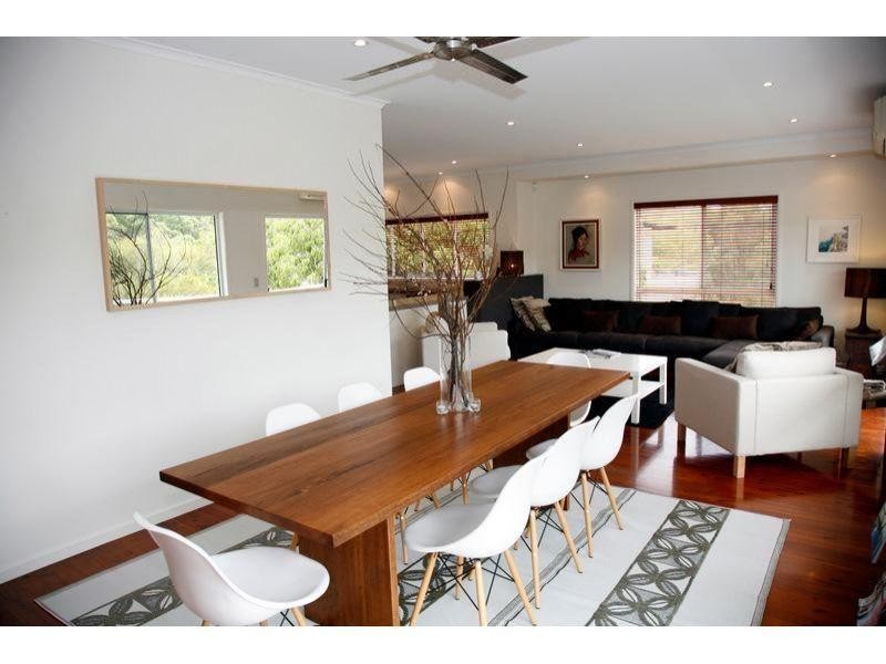 37 Rainbow Cres, Sunrise Beach QLD 4567