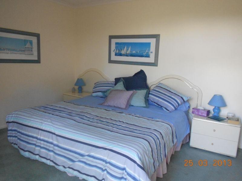 10 Shorehaven Drive, Noosaville QLD 4566