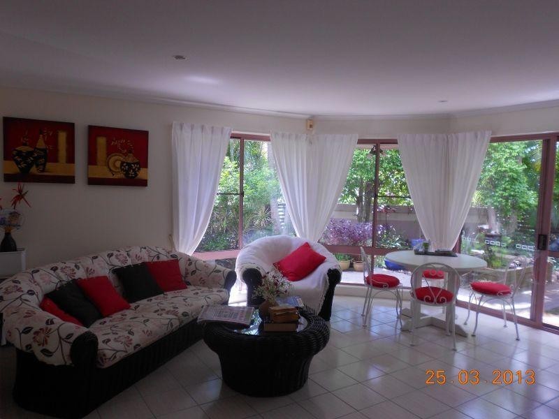 10 Shorehaven Drive, Noosaville QLD 4566