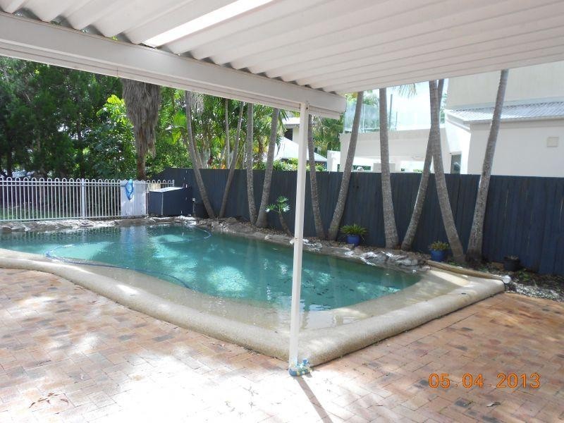 33 Cloudsley Street, Noosaville QLD 4566