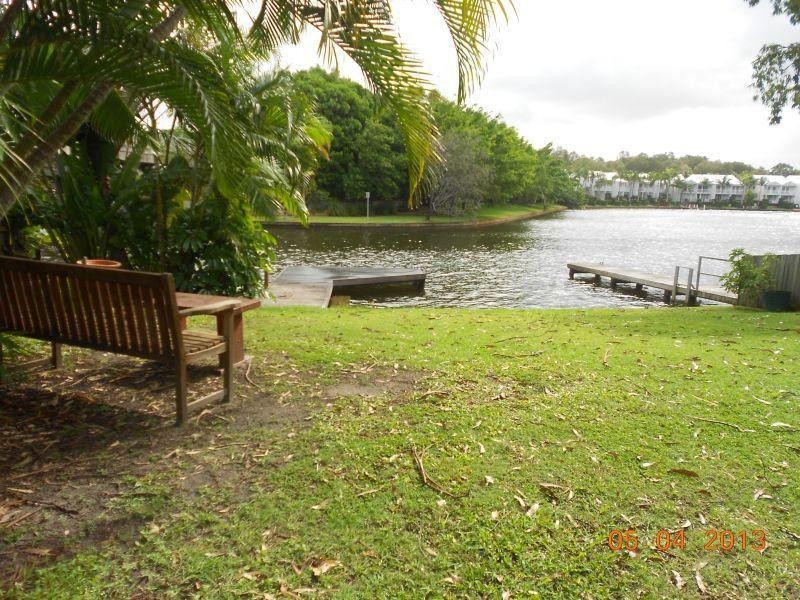 33 Cloudsley Street, Noosaville QLD 4566