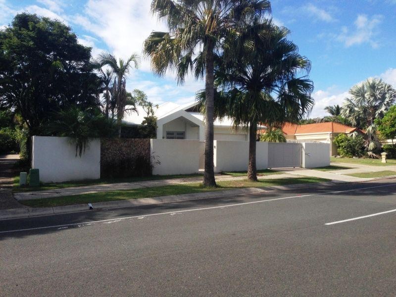 162 Shorehaven Drive, Noosa Waters QLD 4566