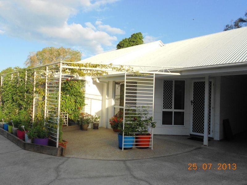 2/77 Southern Cross Parade, Sunrise Beach QLD 4567