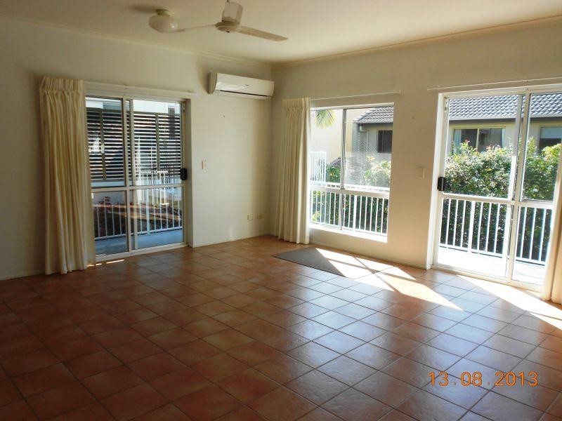 4/293  Weyba Road, Noosaville QLD 4566