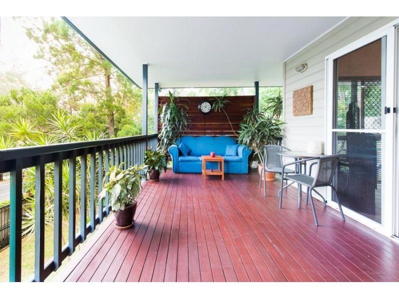 25 Leslie Drive, Noosa Heads QLD 4567