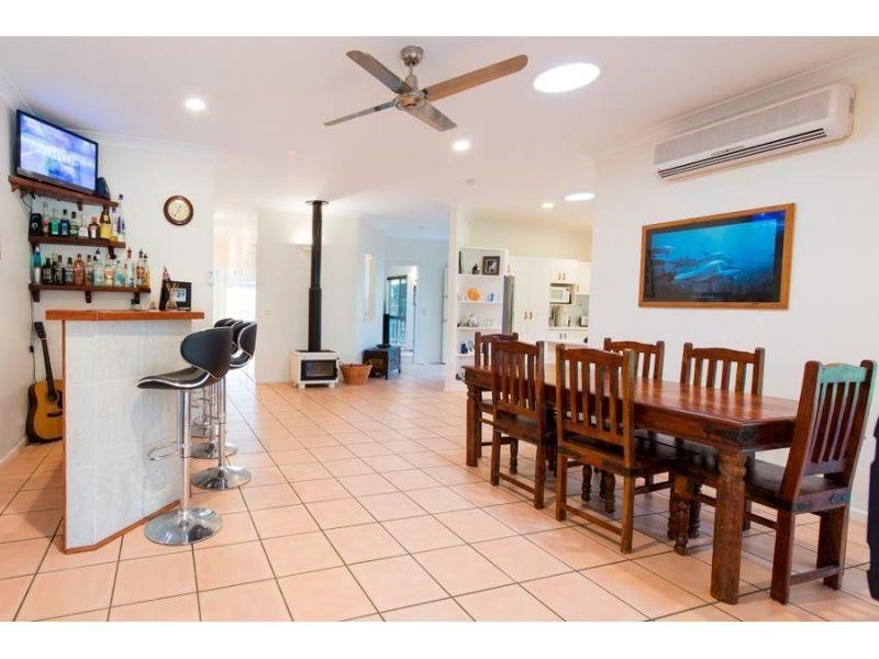 25 Leslie Drive, Noosa Heads QLD 4567