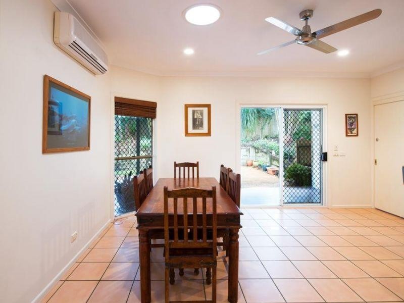 25 Leslie Drive, Noosa Heads QLD 4567