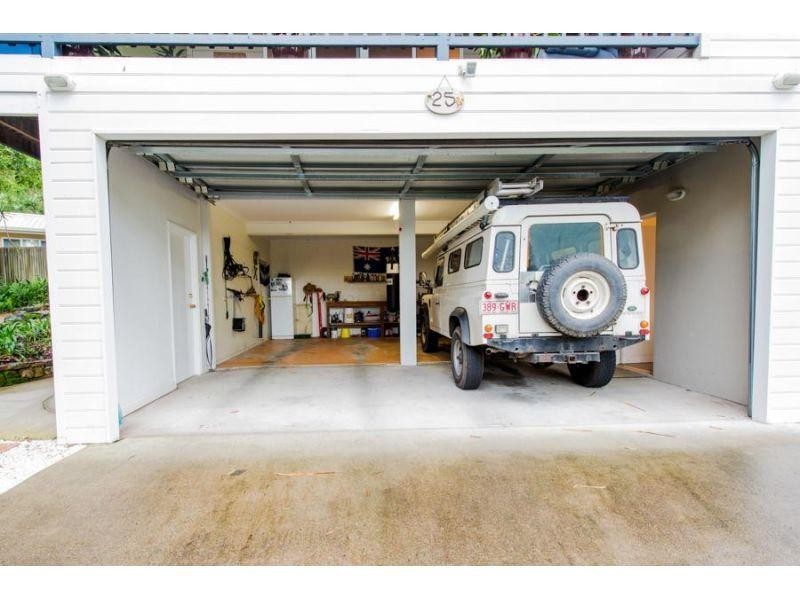 25 Leslie Drive, Noosa Heads QLD 4567