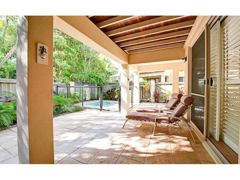 61 Noosa Springs Dr, Noosa Heads QLD 4567