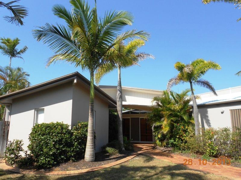 27 Seamount Quay, Noosa Waters QLD 4566