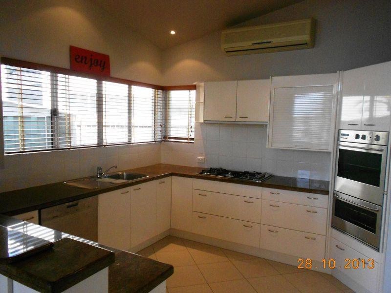 27 Seamount Quay, Noosa Waters QLD 4566