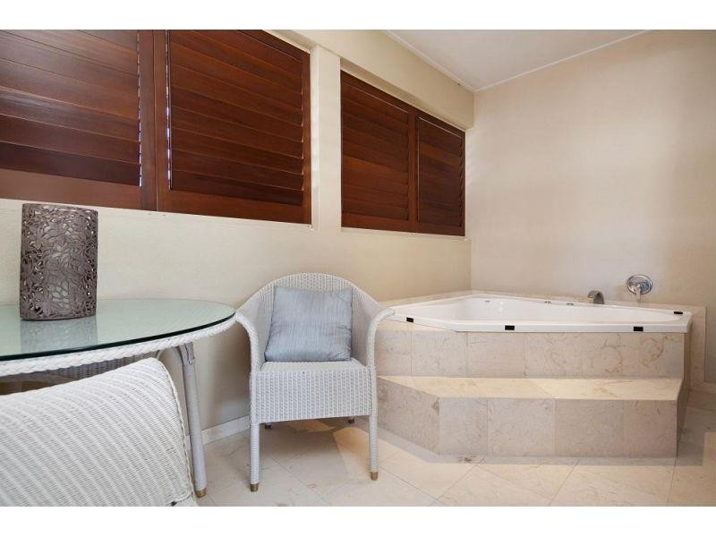 6/161 Gympie Terrace, Noosaville QLD 4566