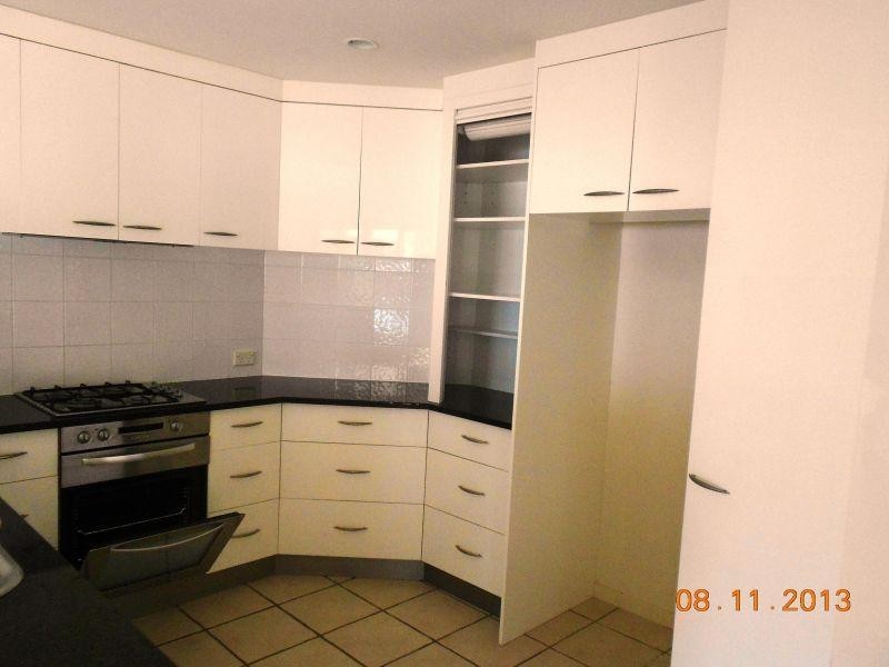 6 Voyagers Place, Sunrise Beach QLD 4567