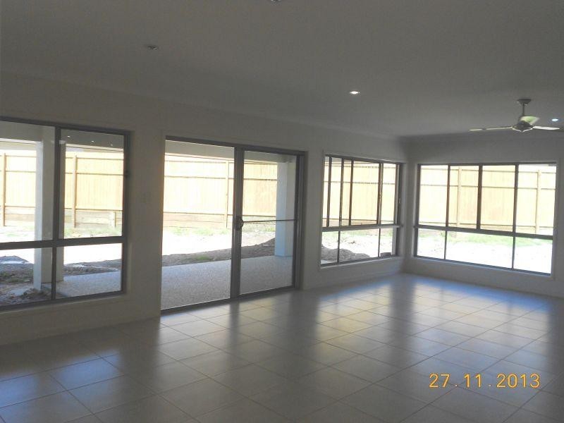 16 Limosa Circuit, Noosaville QLD 4566