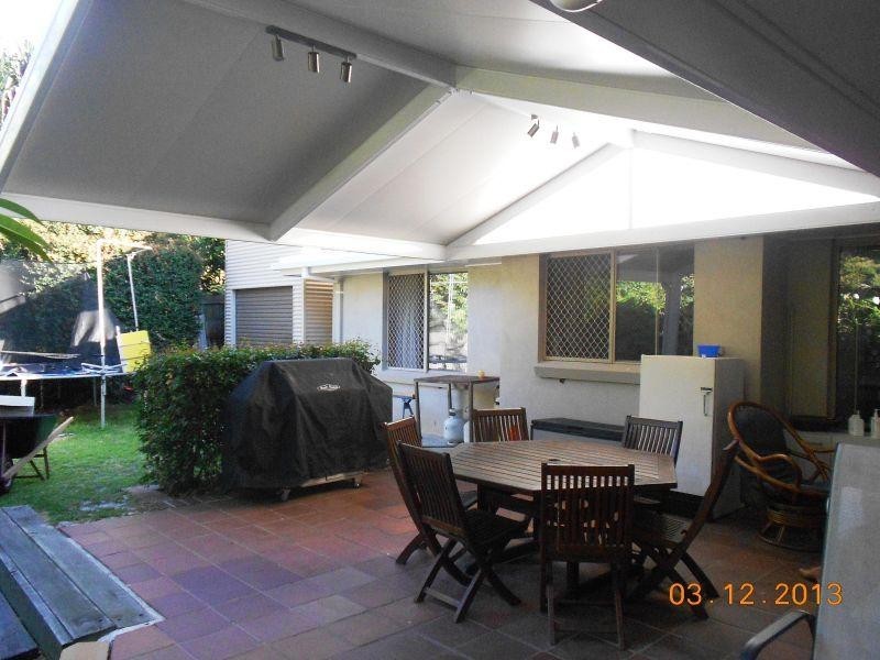 24 Wavecrest Drive, Castaways Beach QLD 4567