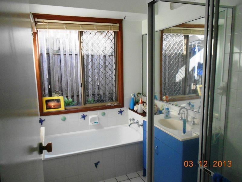 24 Wavecrest Drive, Castaways Beach QLD 4567