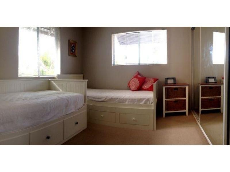 1/17 Laburnum, Noosaville QLD 4566