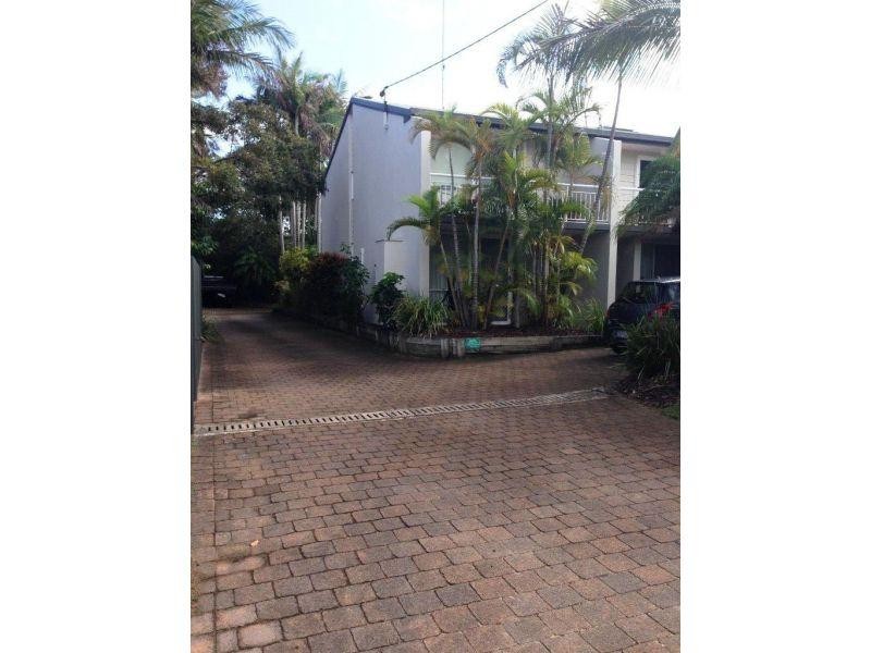 1/5 Douglas Street, Sunshine Beach QLD 4567