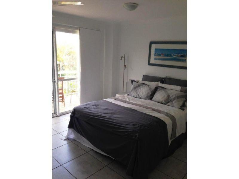 1/5 Douglas Street, Sunshine Beach QLD 4567