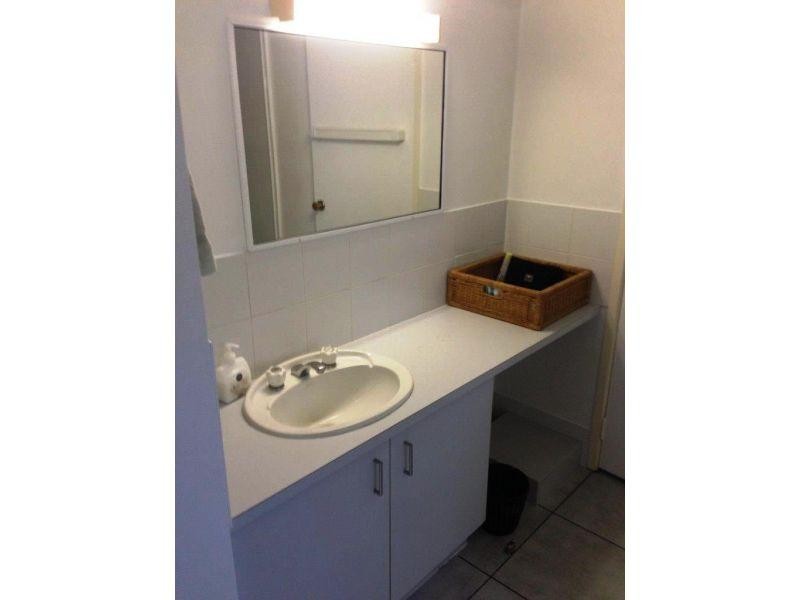 1/5 Douglas Street, Sunshine Beach QLD 4567