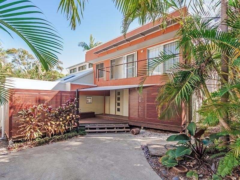 26 Dwyer Street, Sunshine Beach QLD 4567