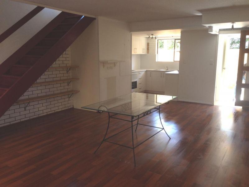 7 Selene Street, Sunrise Beach QLD 4567