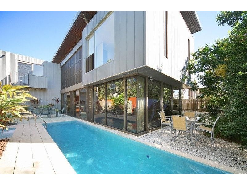 11 Wild Apple Court, Noosa Heads QLD 4567