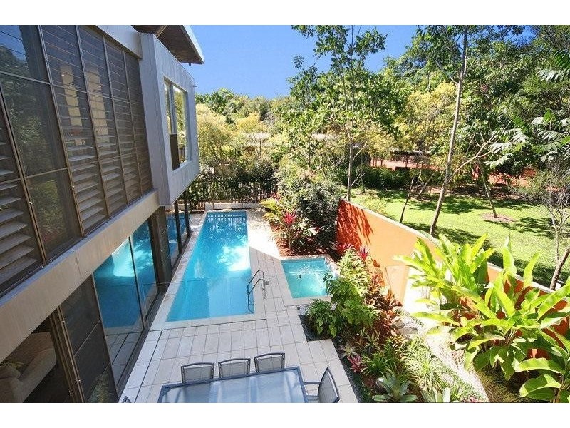 11 Wild Apple Court, Noosa Heads QLD 4567