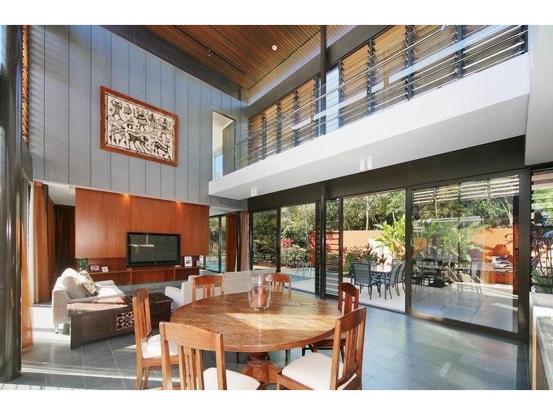 11 Wild Apple Court, Noosa Heads QLD 4567