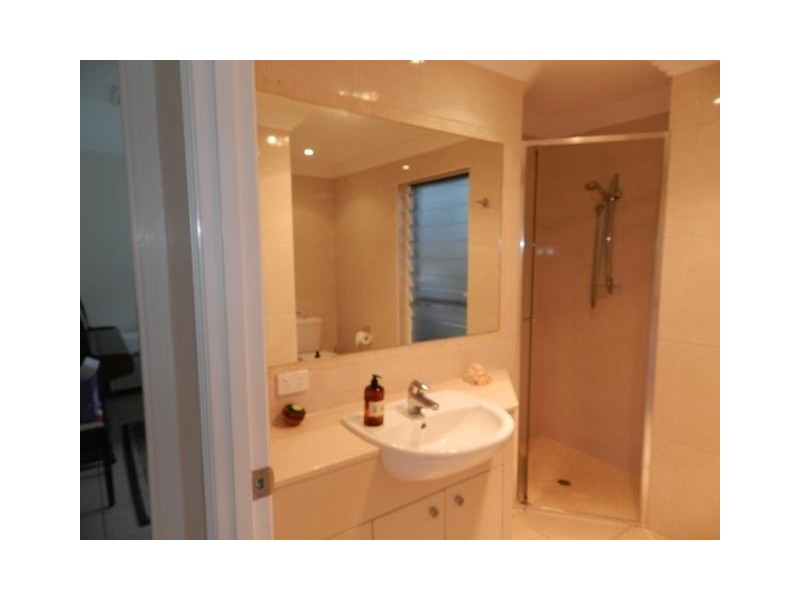 49 Elizabeth Street, Noosaville QLD 4566