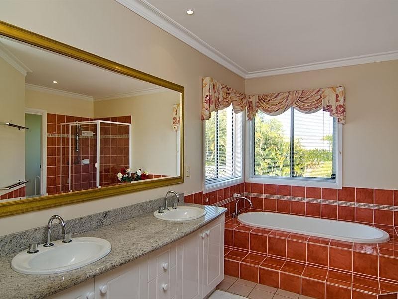 16 Shipyard Circuit, Noosa Waters QLD 4566