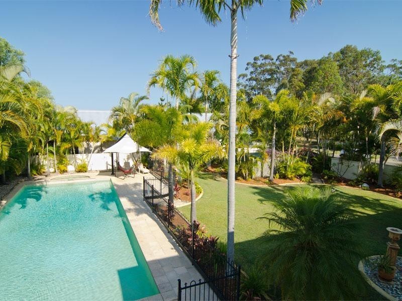 16 Shipyard Circuit, Noosa Waters QLD 4566