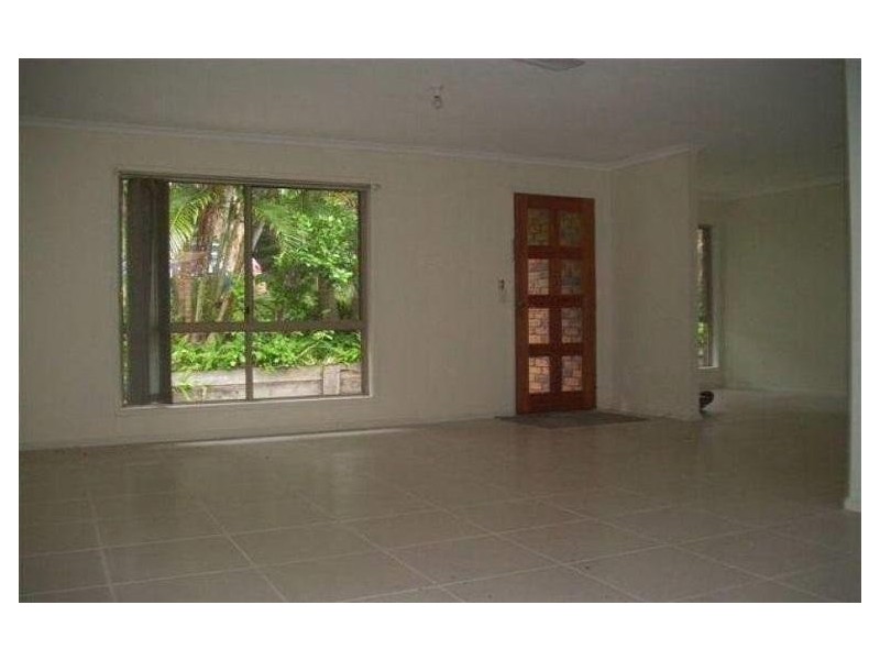 38 Victory Crescent, Sunrise Beach QLD 4567