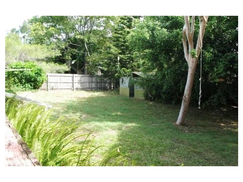 38 Victory Crescent, Sunrise Beach QLD 4567