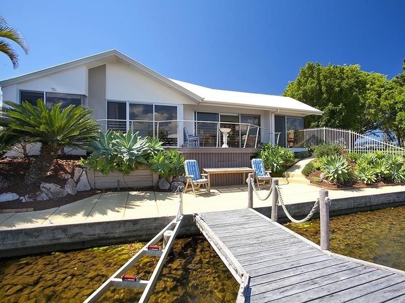 32 Mermaid Quay, Noosa Waters QLD 4566