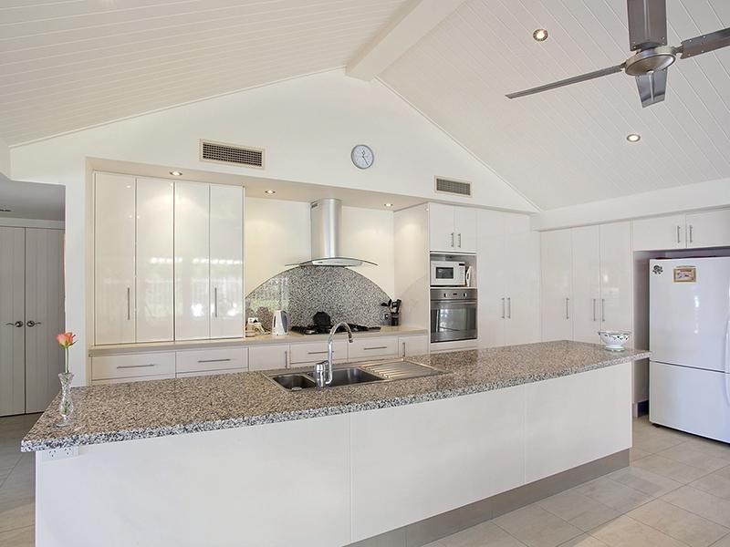 32 Mermaid Quay, Noosa Waters QLD 4566