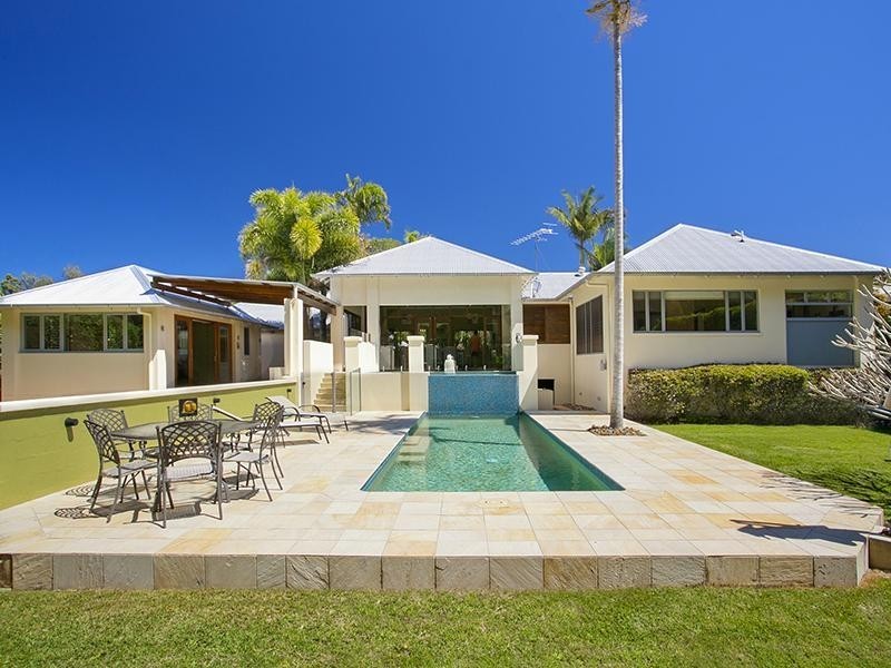 8 Habitat Place, Noosa Heads QLD 4567