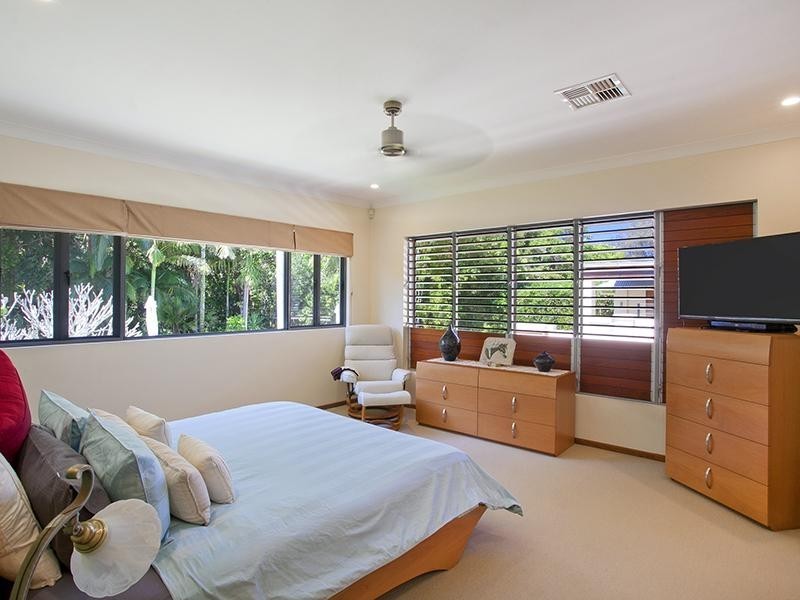 8 Habitat Place, Noosa Heads QLD 4567