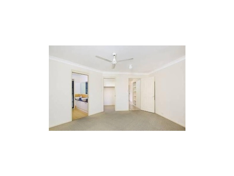 7 Longwood Drive, Peregian Springs QLD 4573