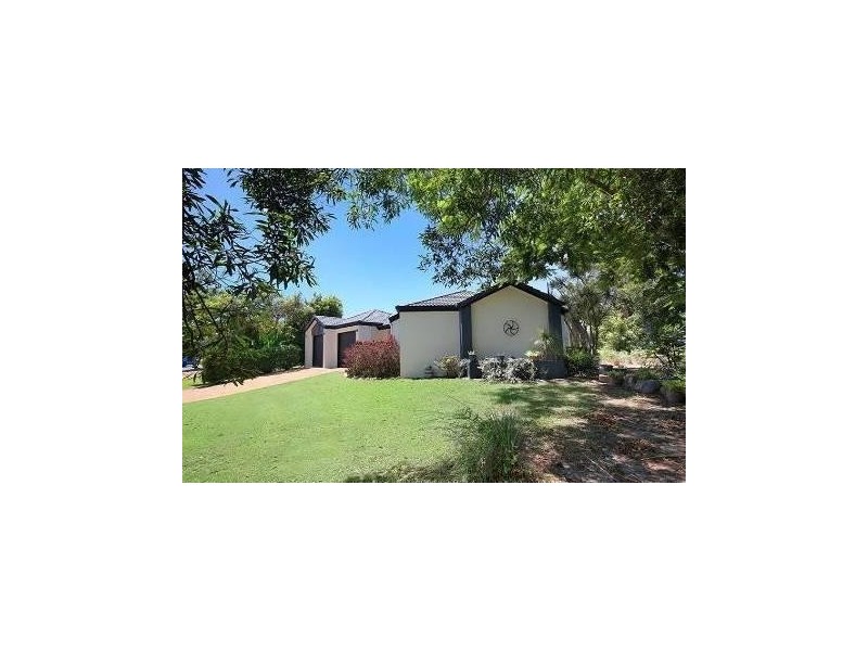 7 Longwood Drive, Peregian Springs QLD 4573