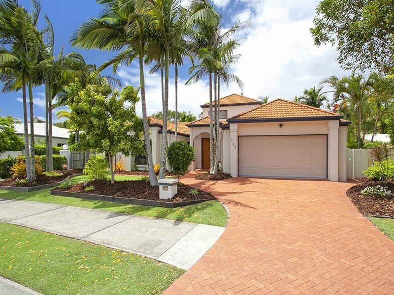 182 Shorehaven Drive, Noosaville QLD 4566