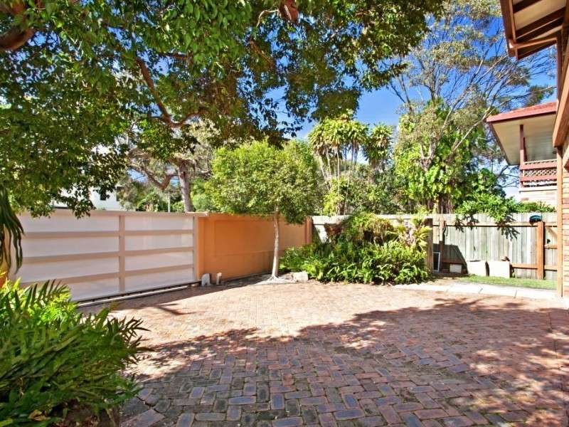 12 Elanda, Sunshine Beach QLD 4567