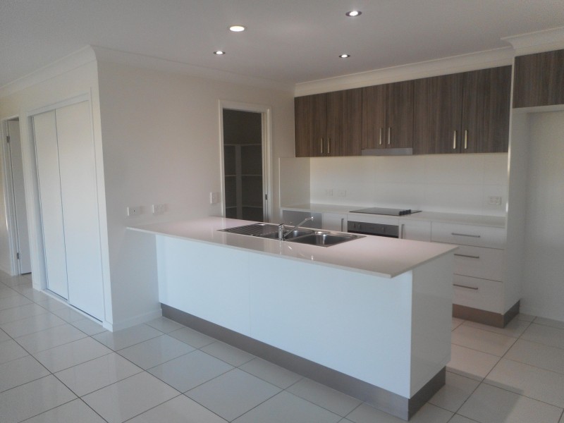 13A Pepperberry Circuit, Peregian Springs QLD 4573