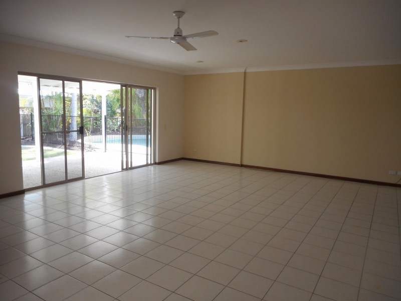 29 Seacove Court, Noosaville QLD 4566